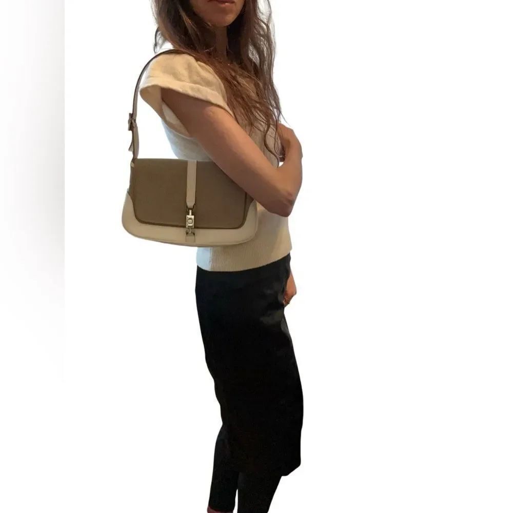 Gucci Tan and Cream Jackie Shoulder Bag with piston lock